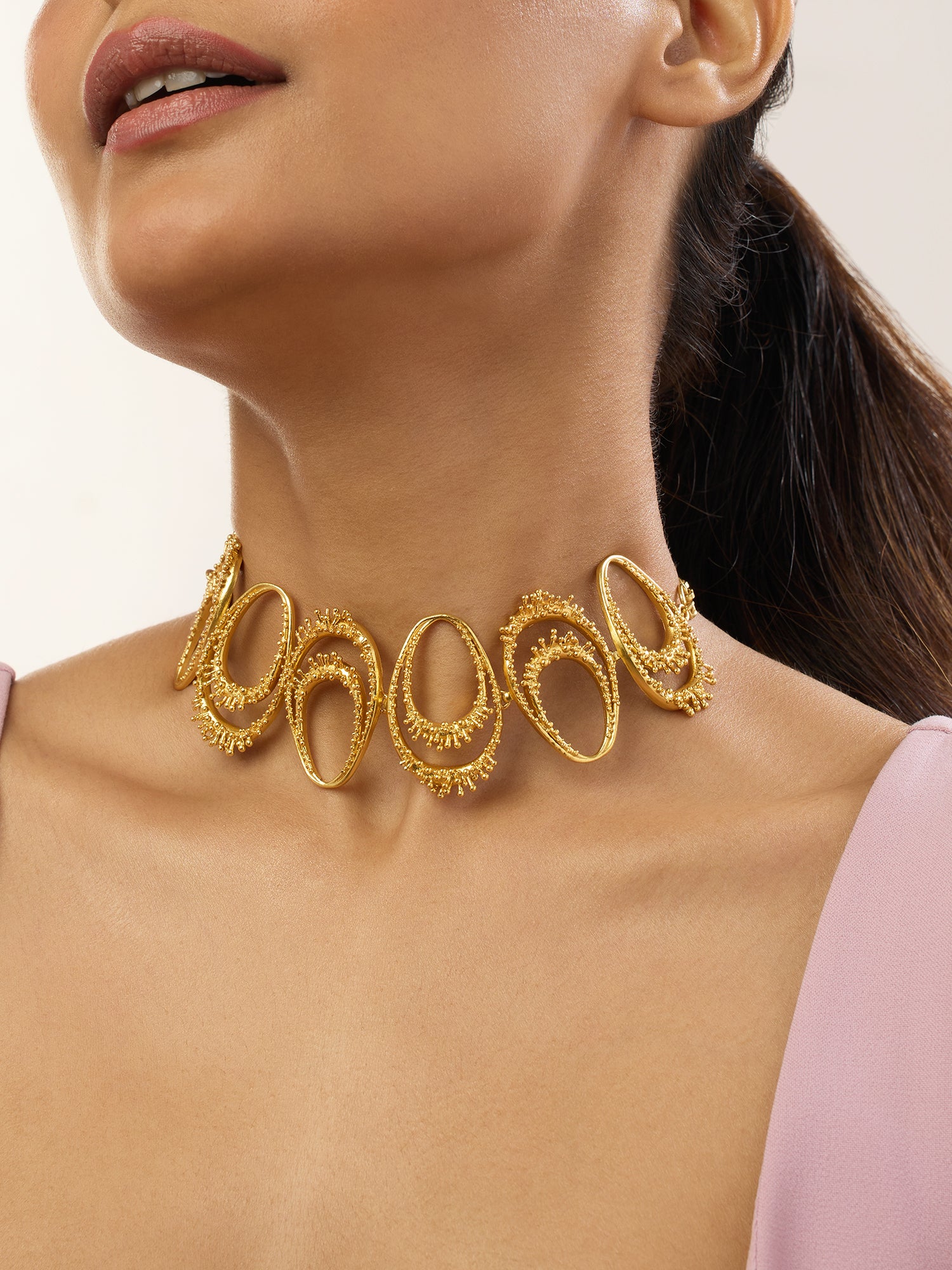 Vine Oval Choker