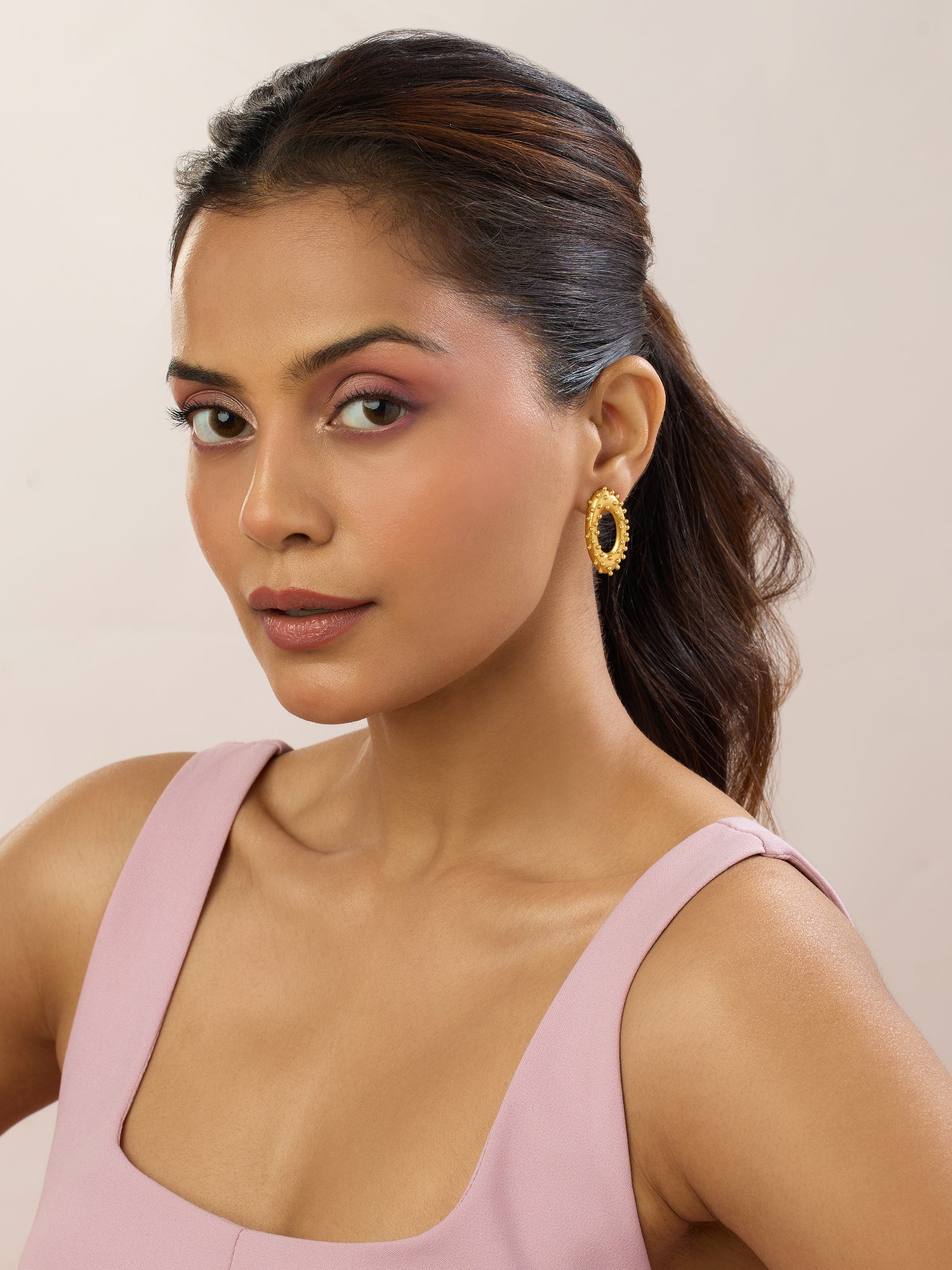 Vine Oval studs