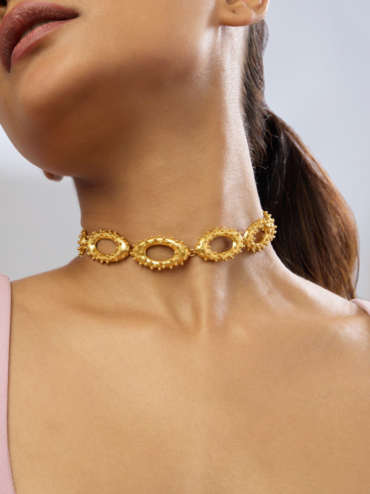 Vine Mini Oval Choker