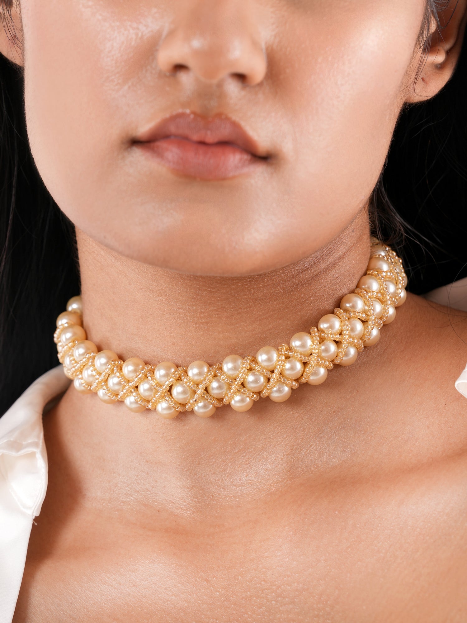 Helmi choker peach