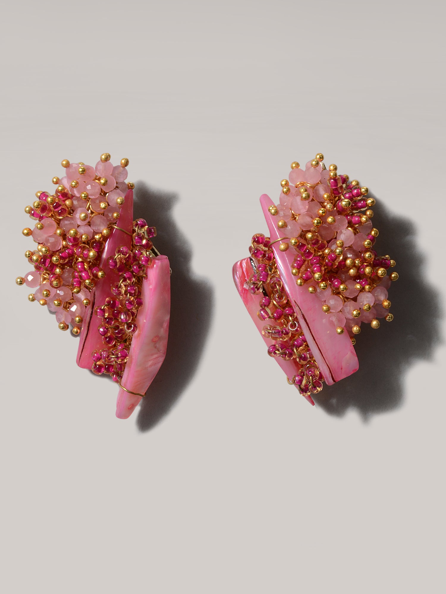 Begonia statement cluster stone stud