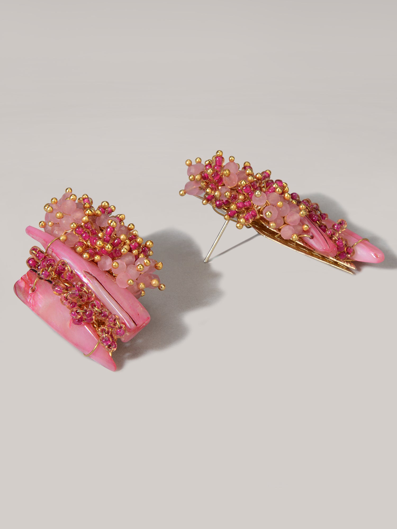 Begonia statement cluster stone stud
