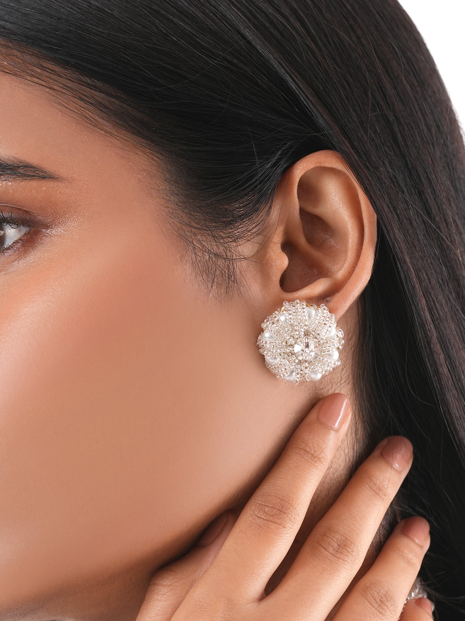 Chandni studs