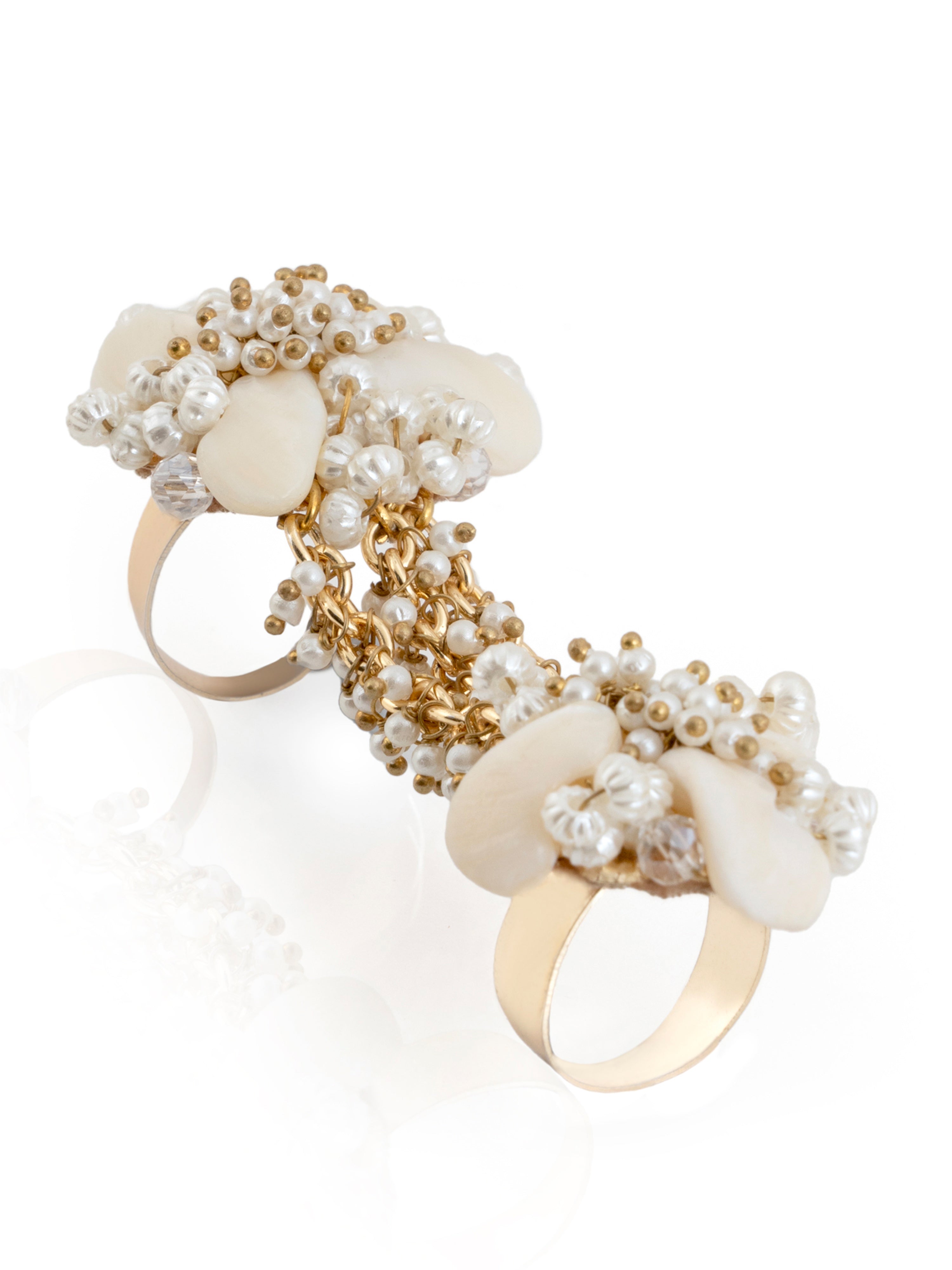 Bergenia finger ring