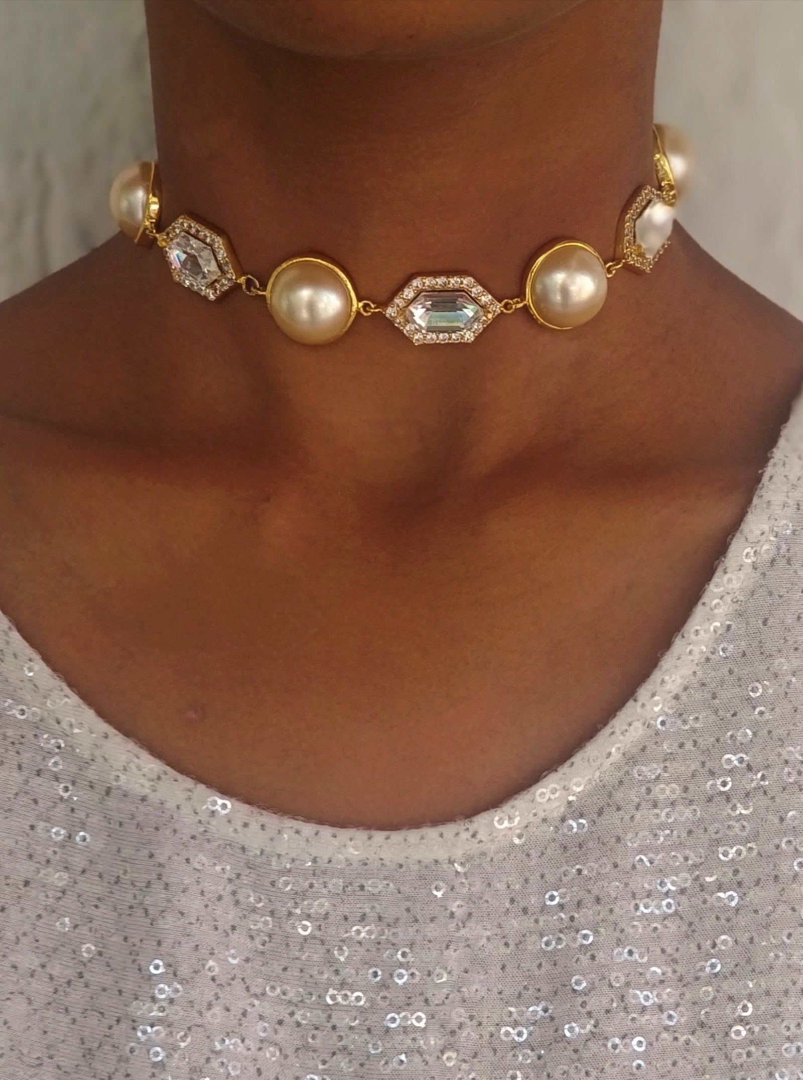 Cavi Pearl Choker (White)