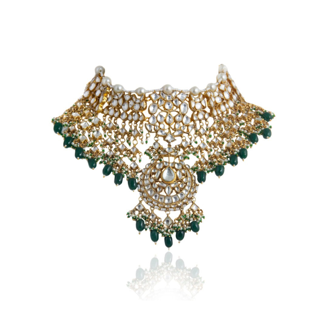 Green & White Traditional Wear Necklace Set