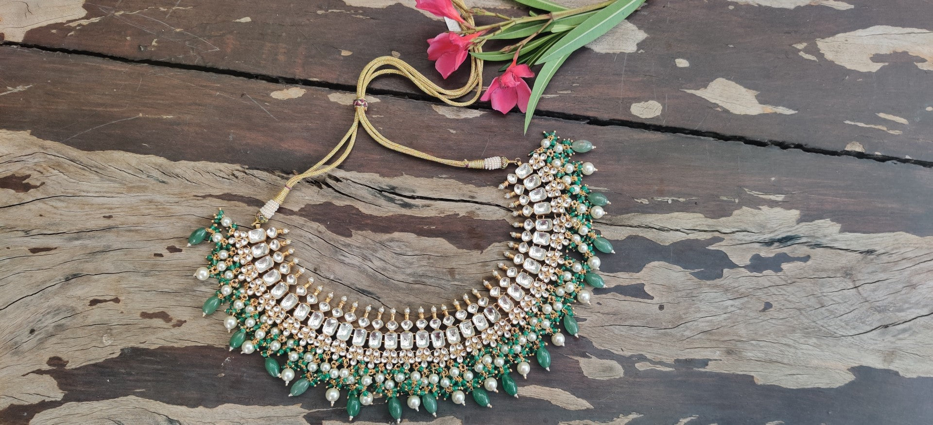 Light Green Necklace Set