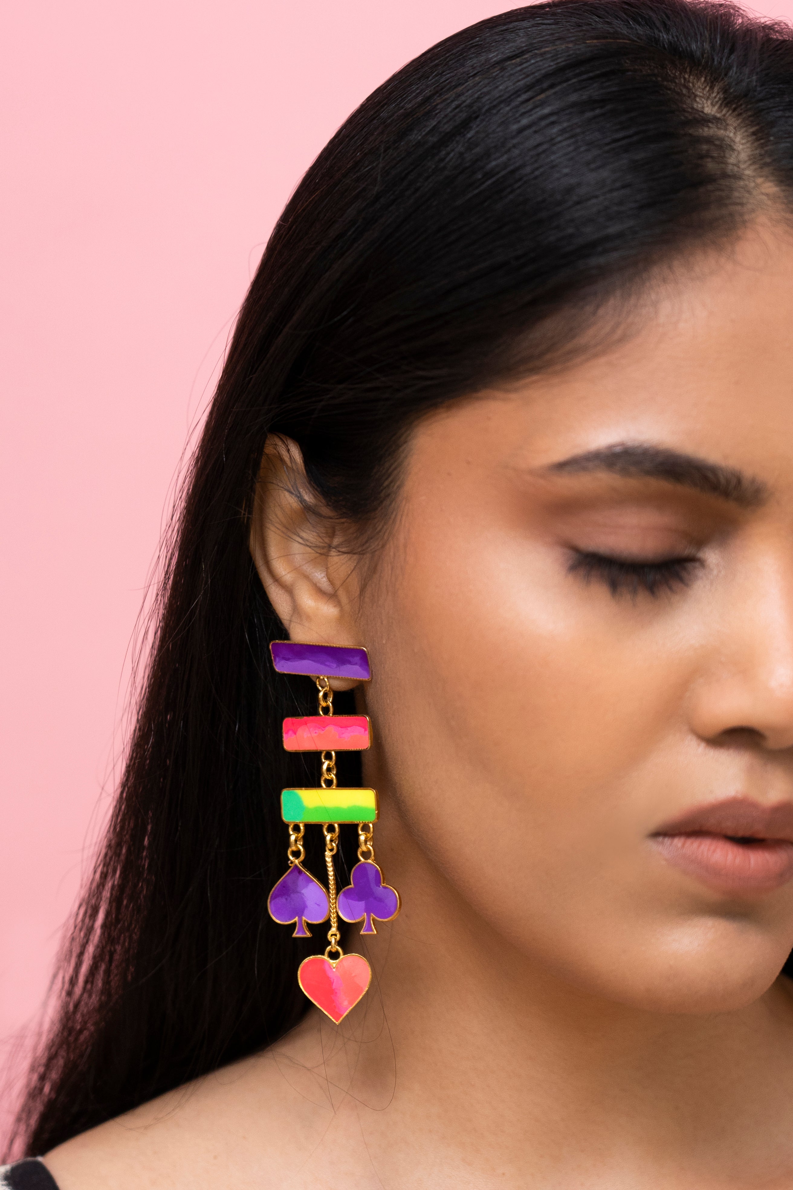 Teen patti earrings