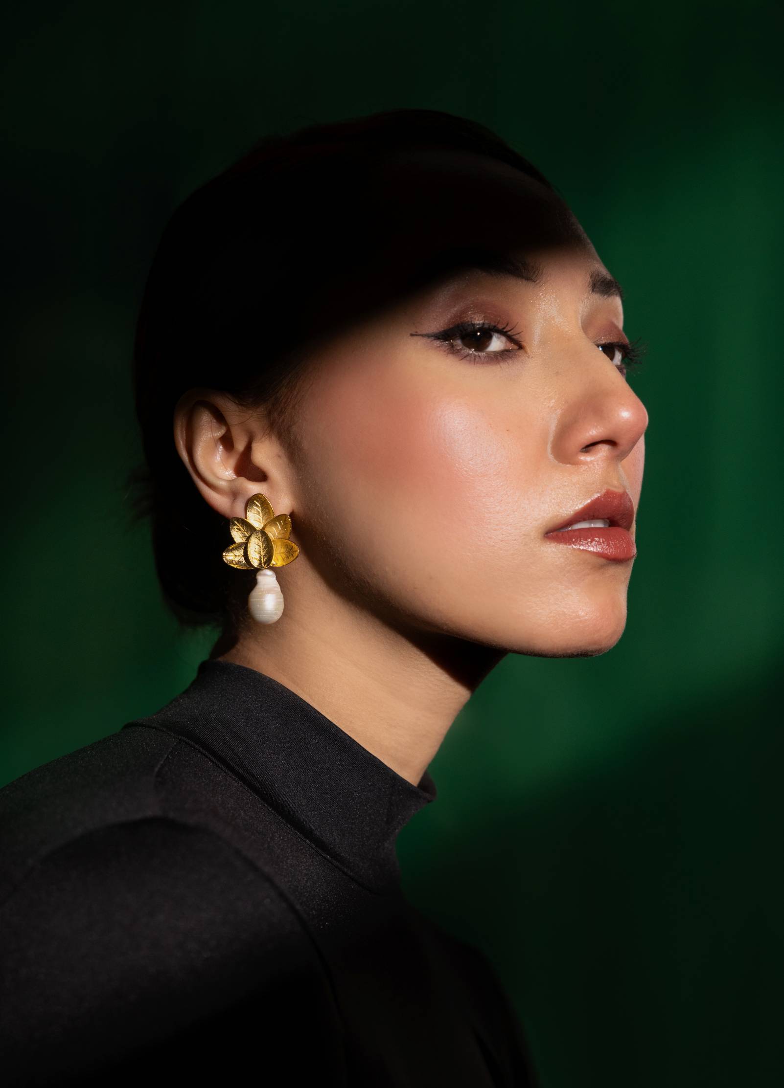 Grace goddess gold earrings