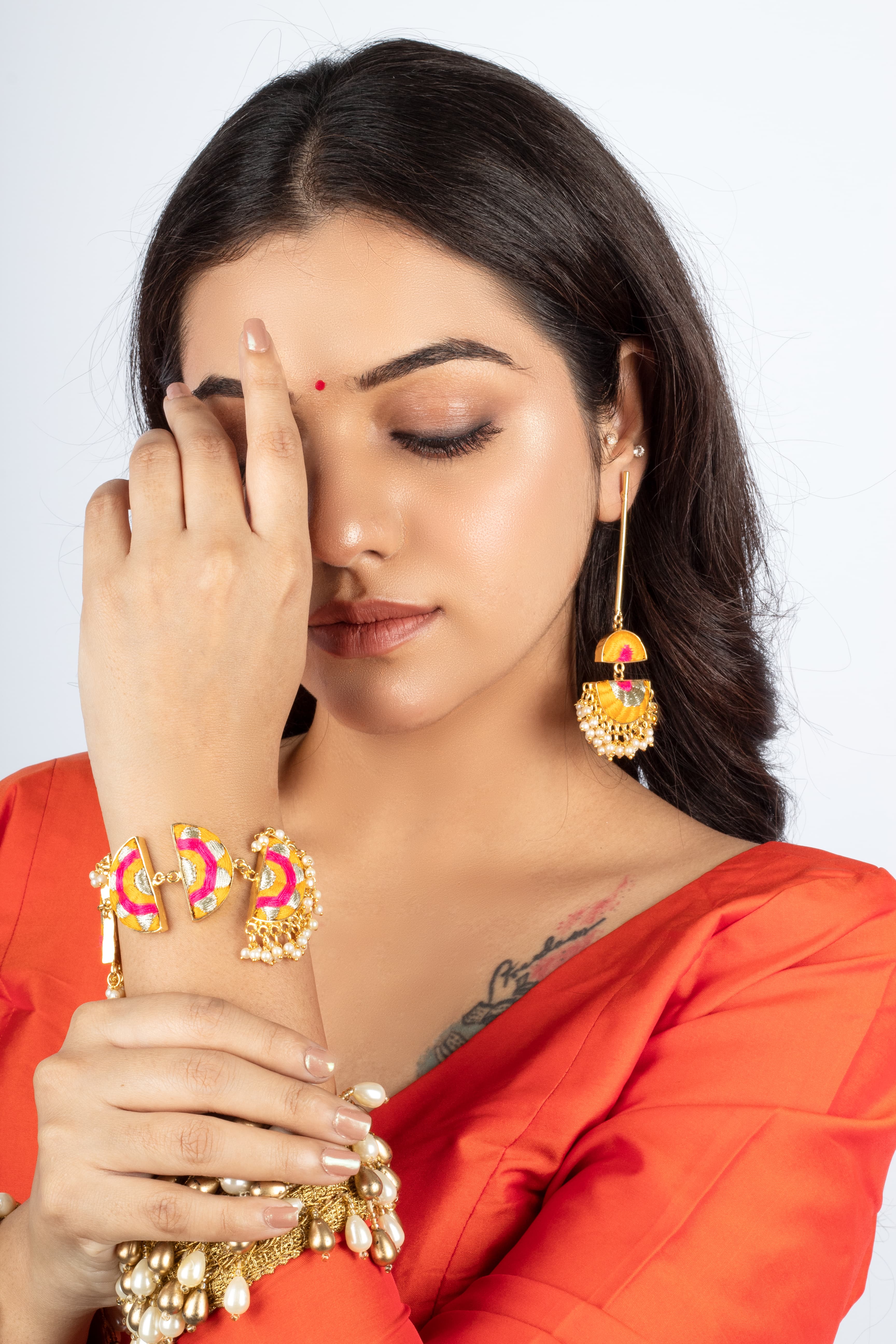 Golden Glow Bracelet