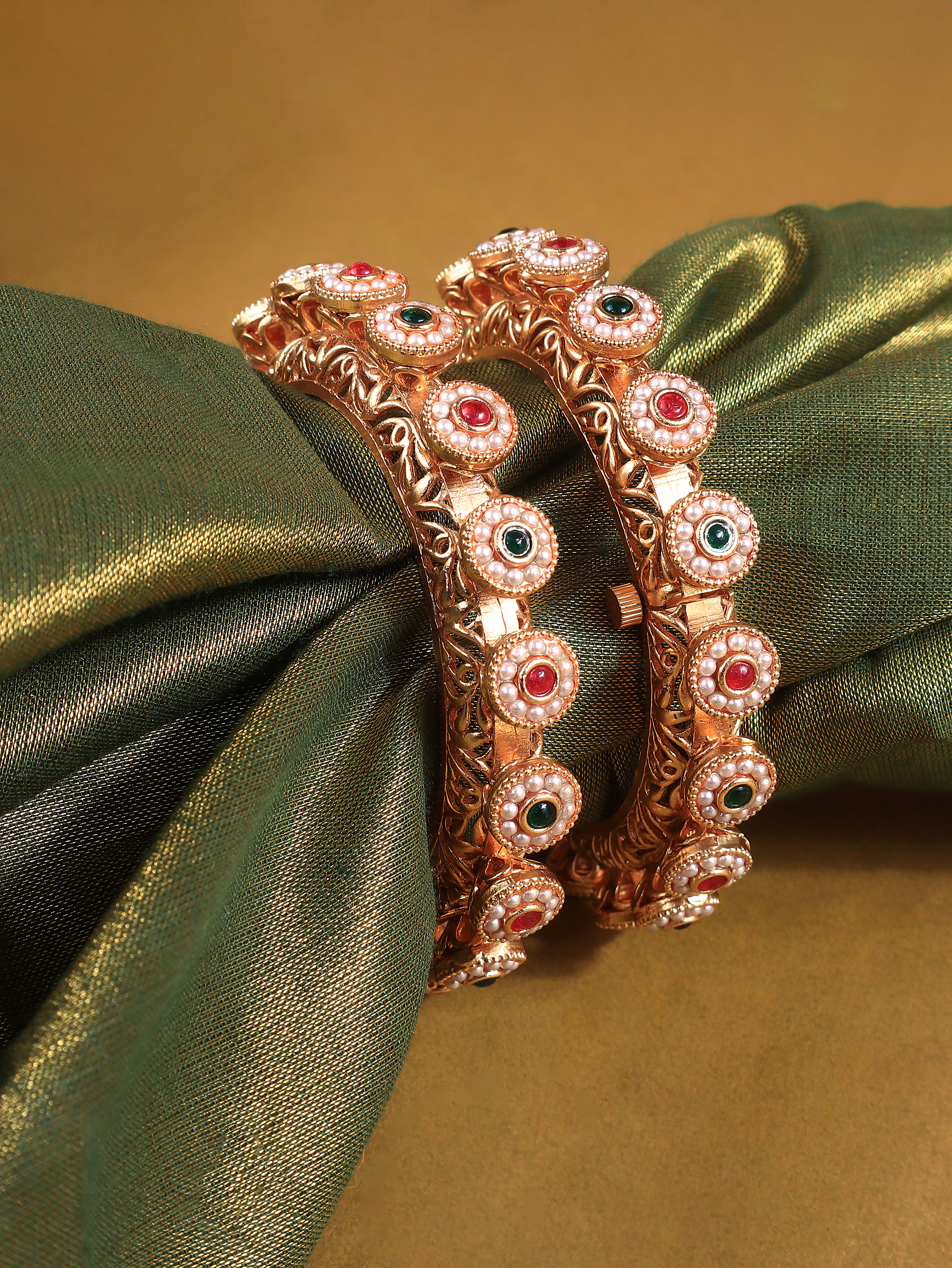 Gold Finish Kundan  Polki & Small Pearl  Openabal Bangle