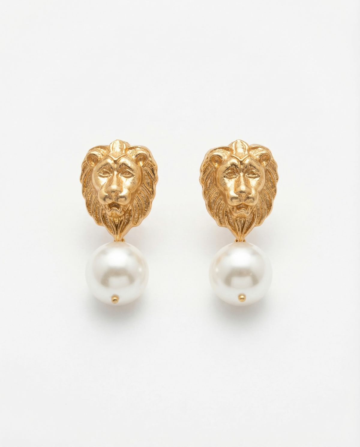 Lion studs