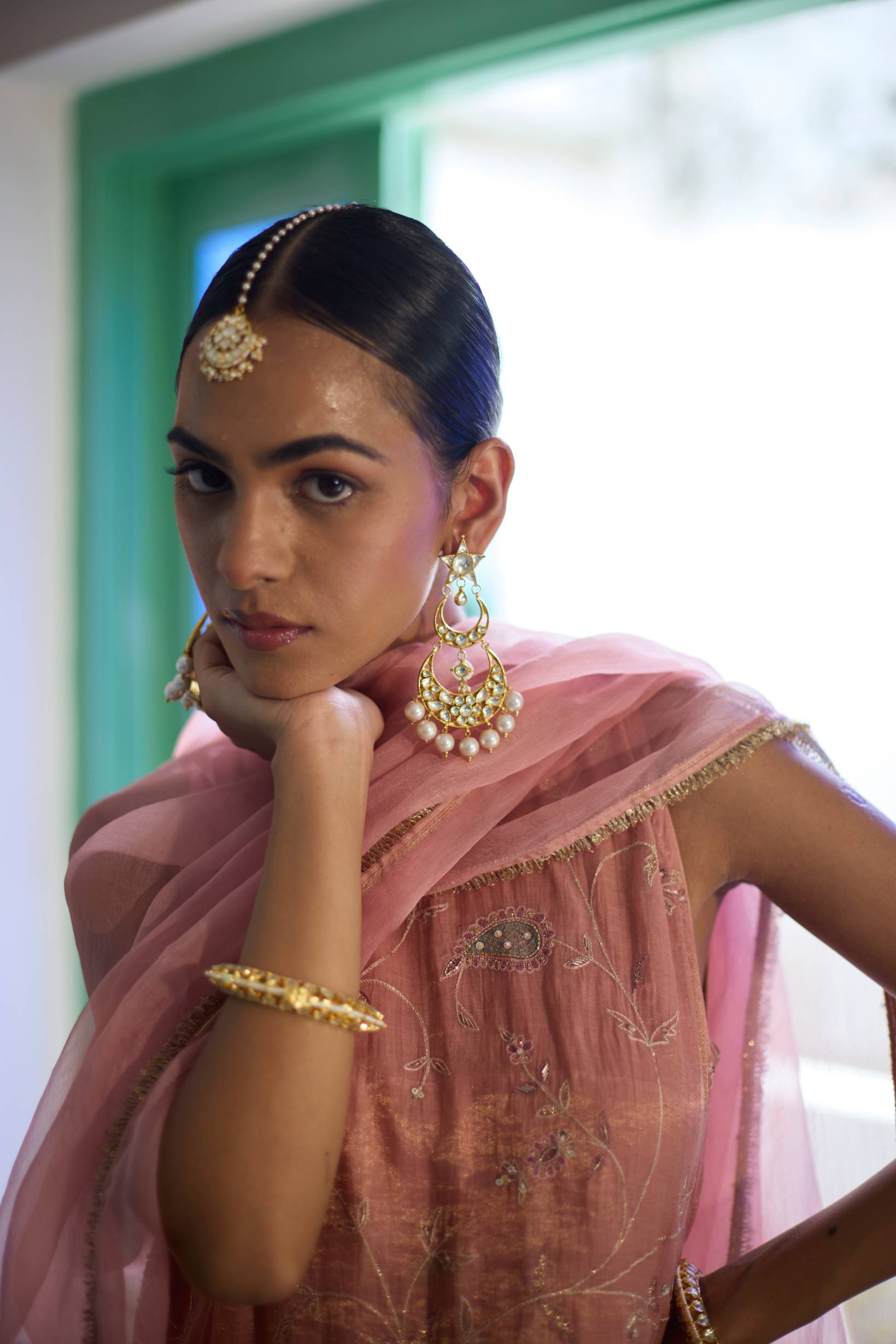 Kundan Gold Finish Jadau Tika