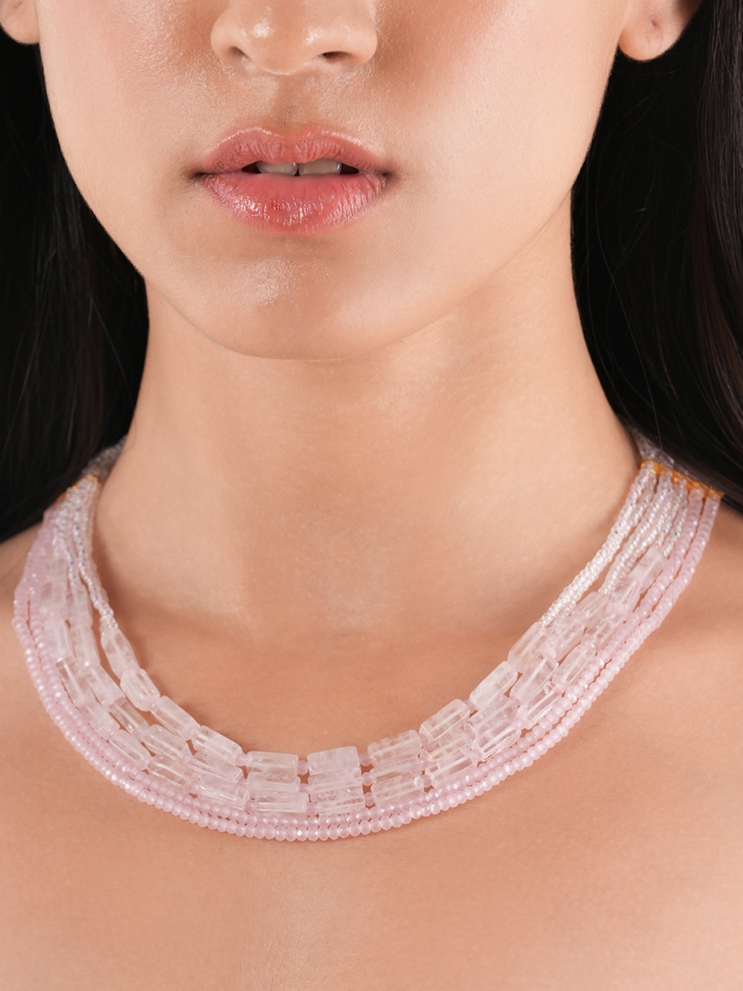 Roze pink necklace