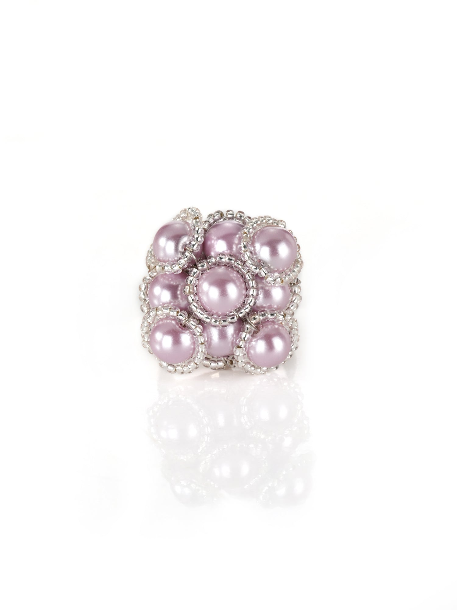 Kwan lilac finger ring
