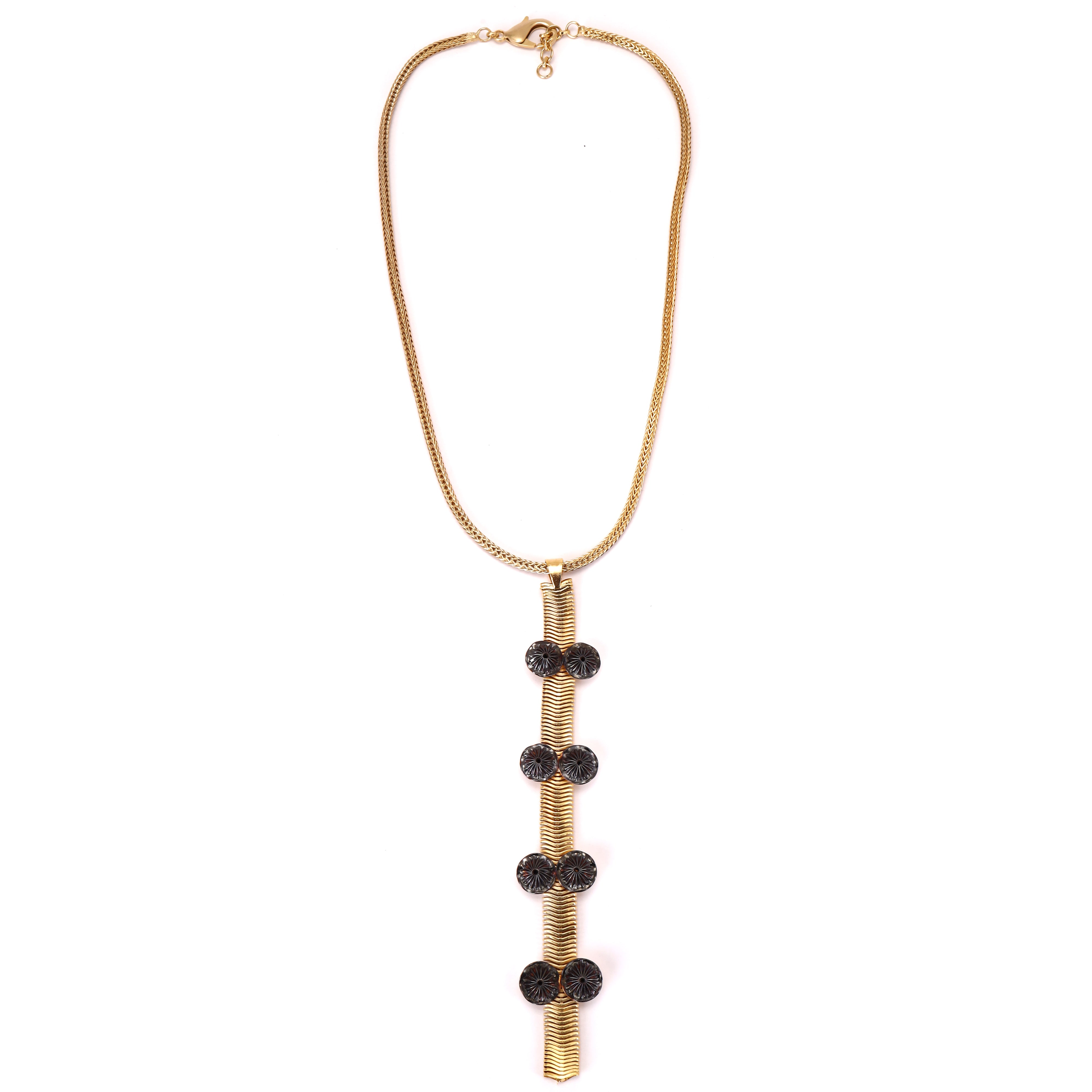 Coral gold handcrafted neckpiece