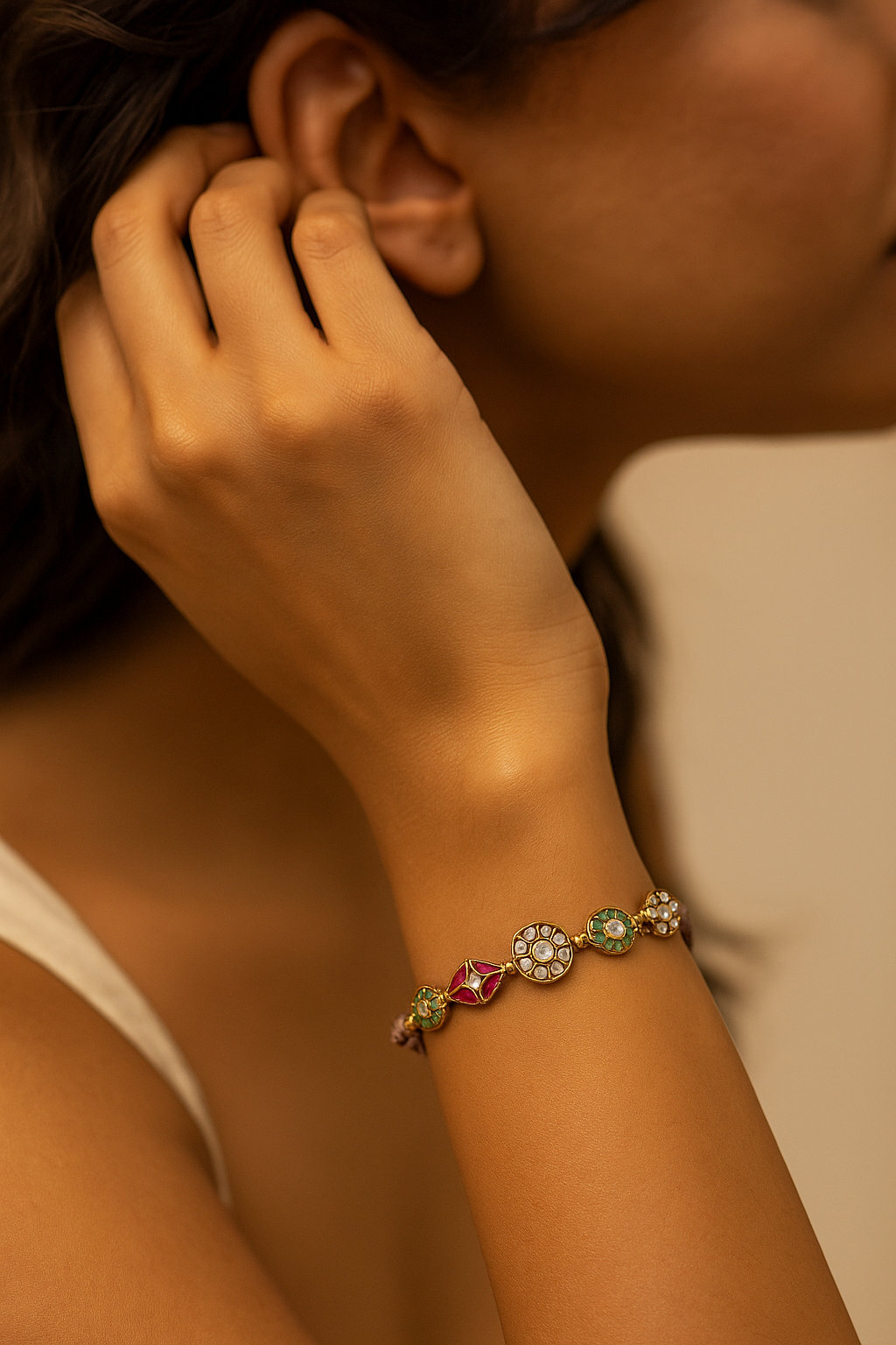 Floral Kundan Enamel Bracelet 2