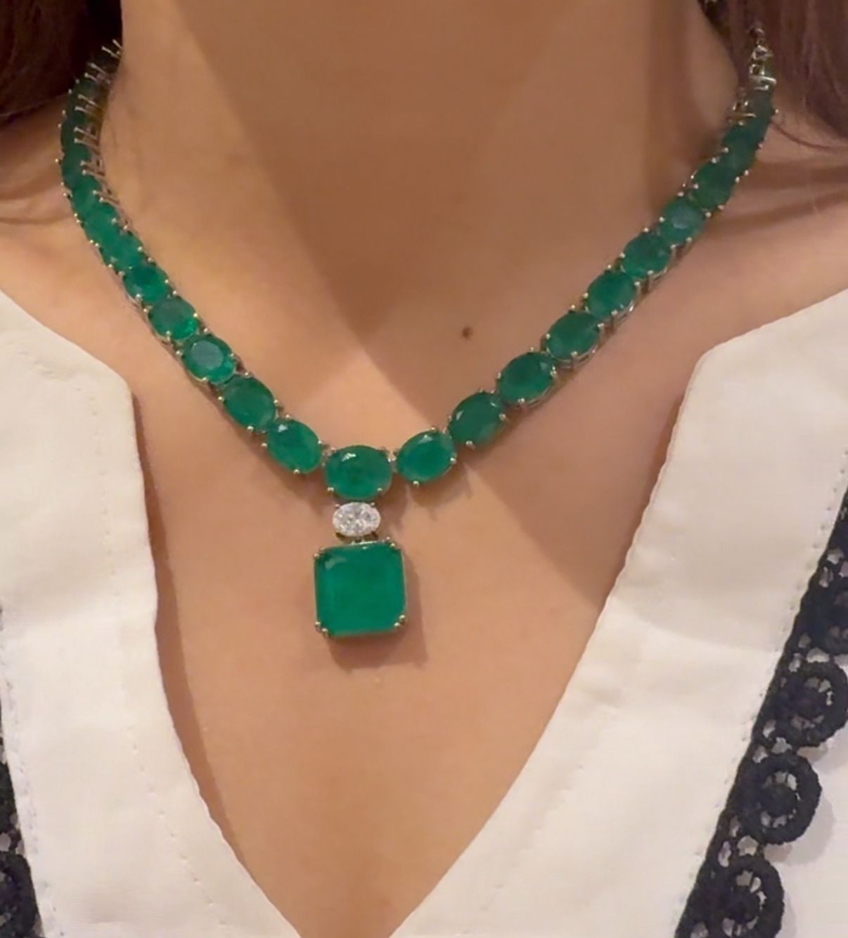 Emerald Cushion-Cut Polki Bridal Necklace Set