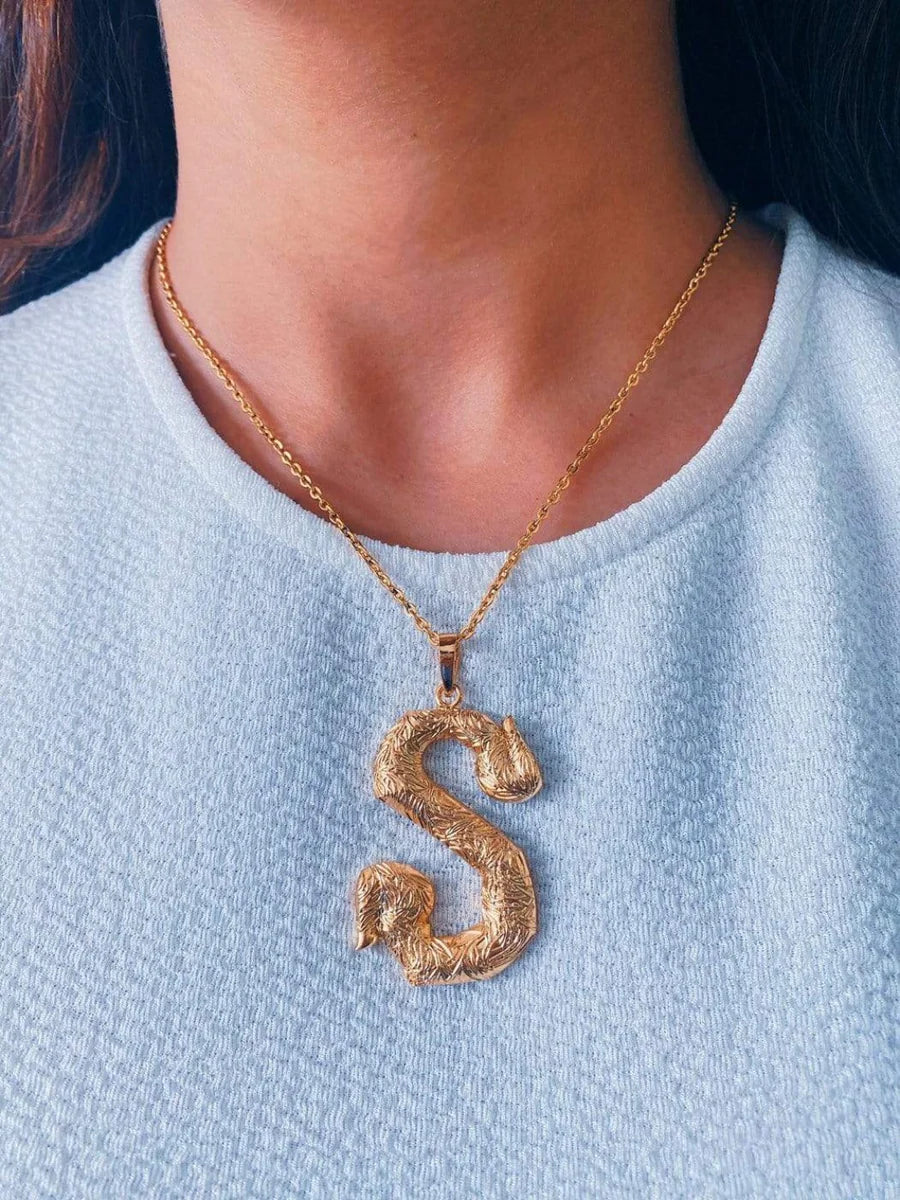 Iniziale Gold Charm Necklace