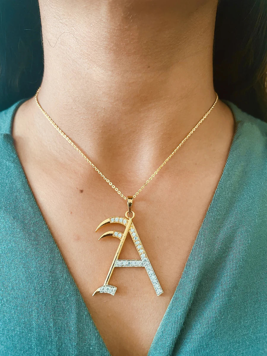 Brillo Iniziale Charm Necklace