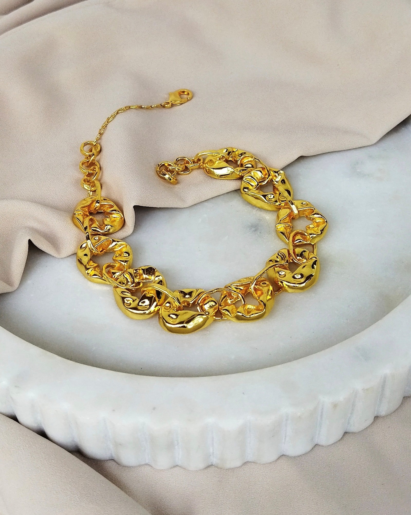 Pebble Molten Necklace