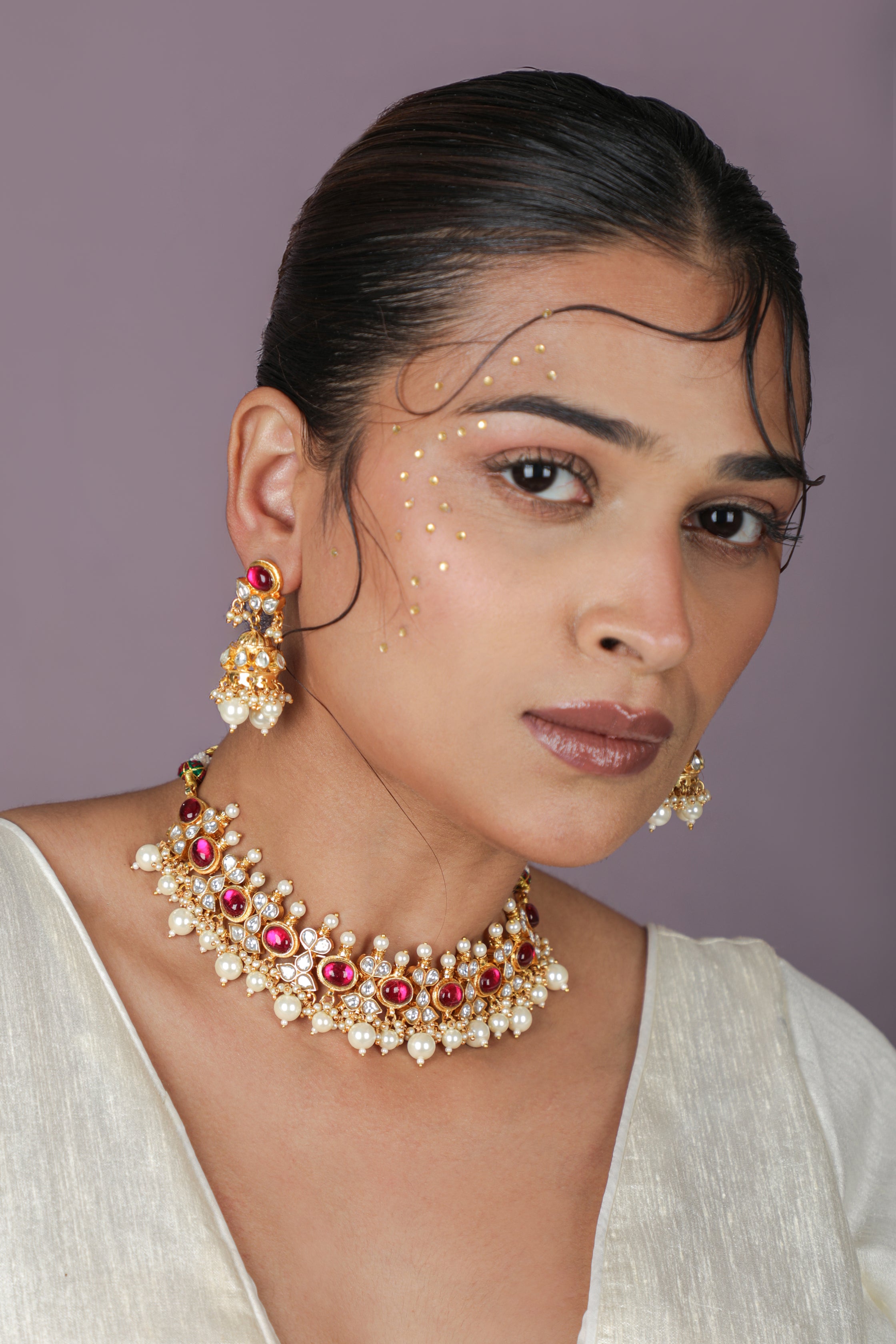 Delicate Rose pink stone with pearl beaded choker set