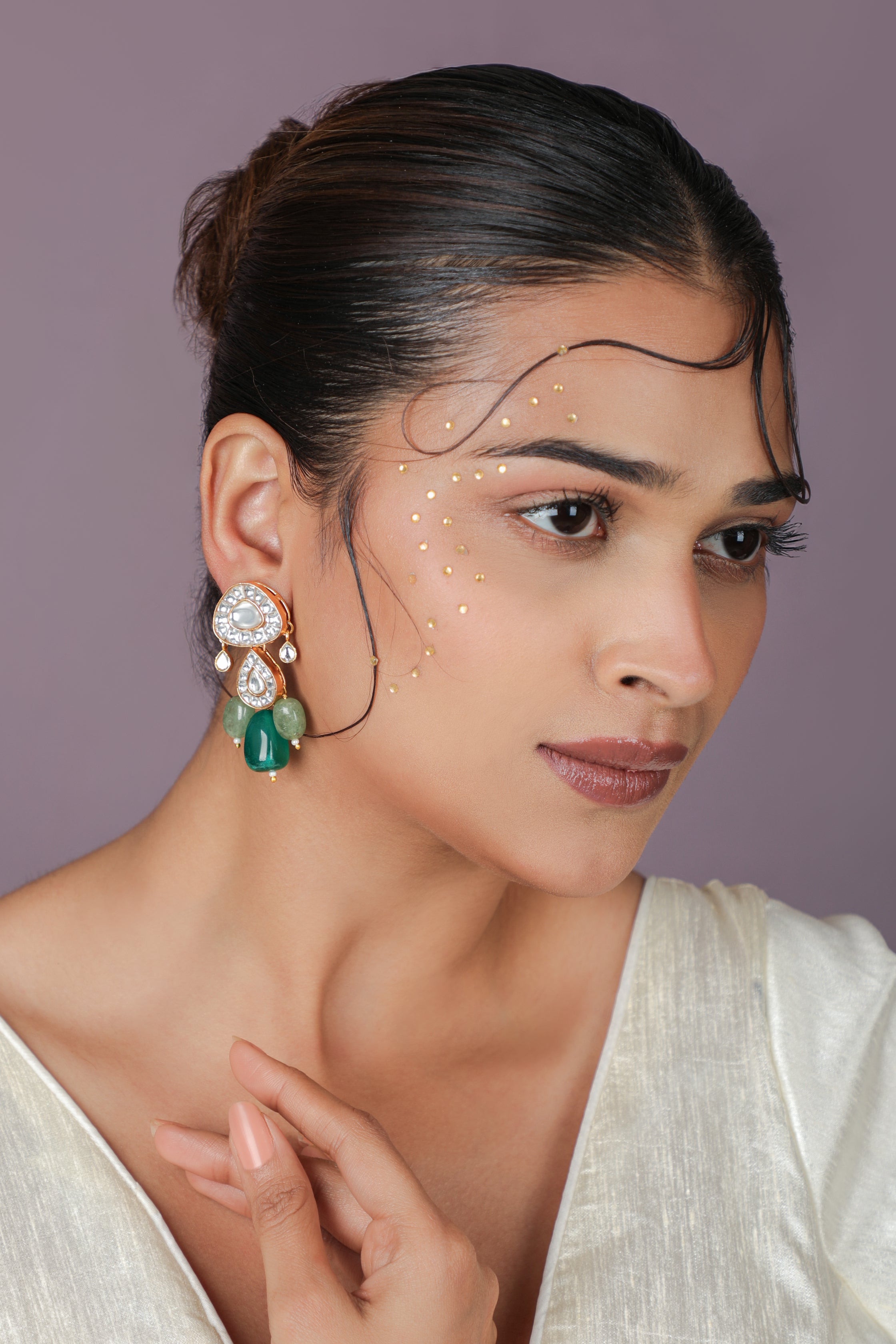 Emerald green beaded gold plated choker set