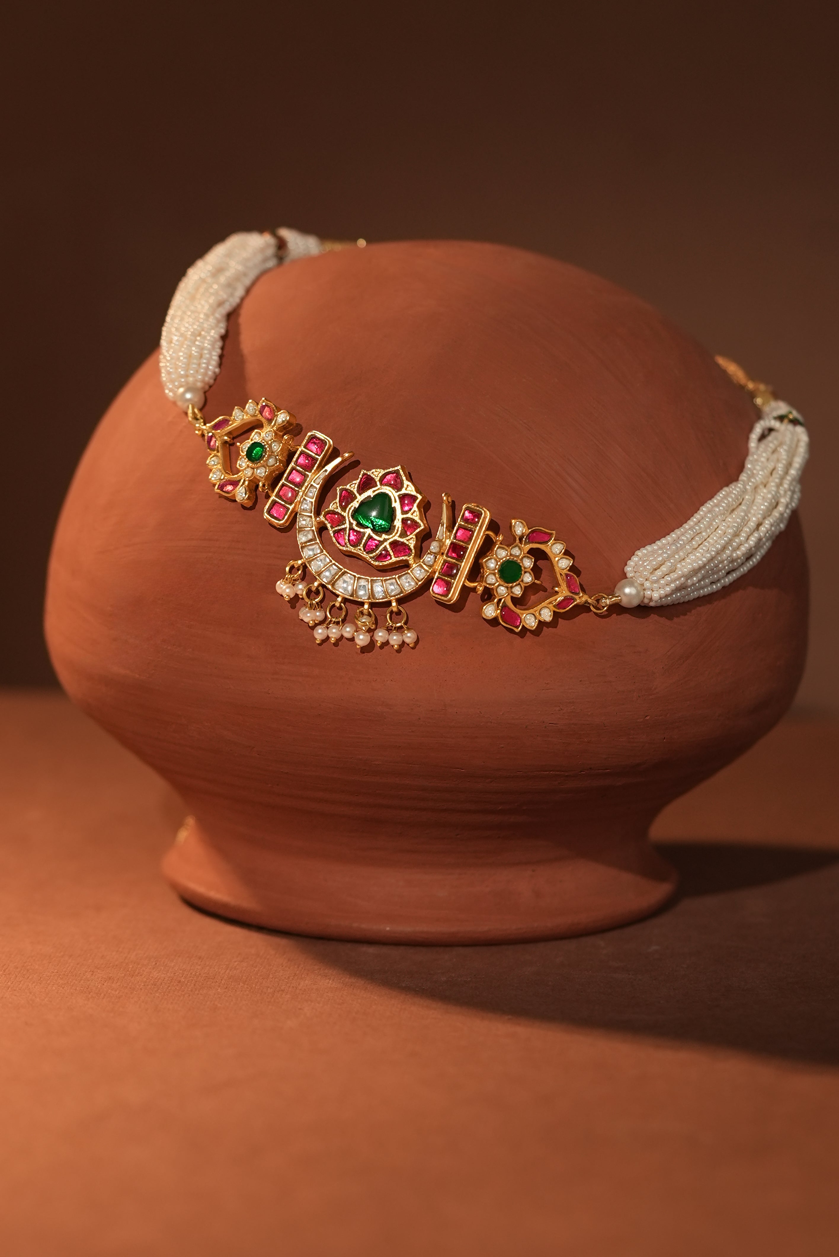 Delicate Gold plated pearl beaded choker