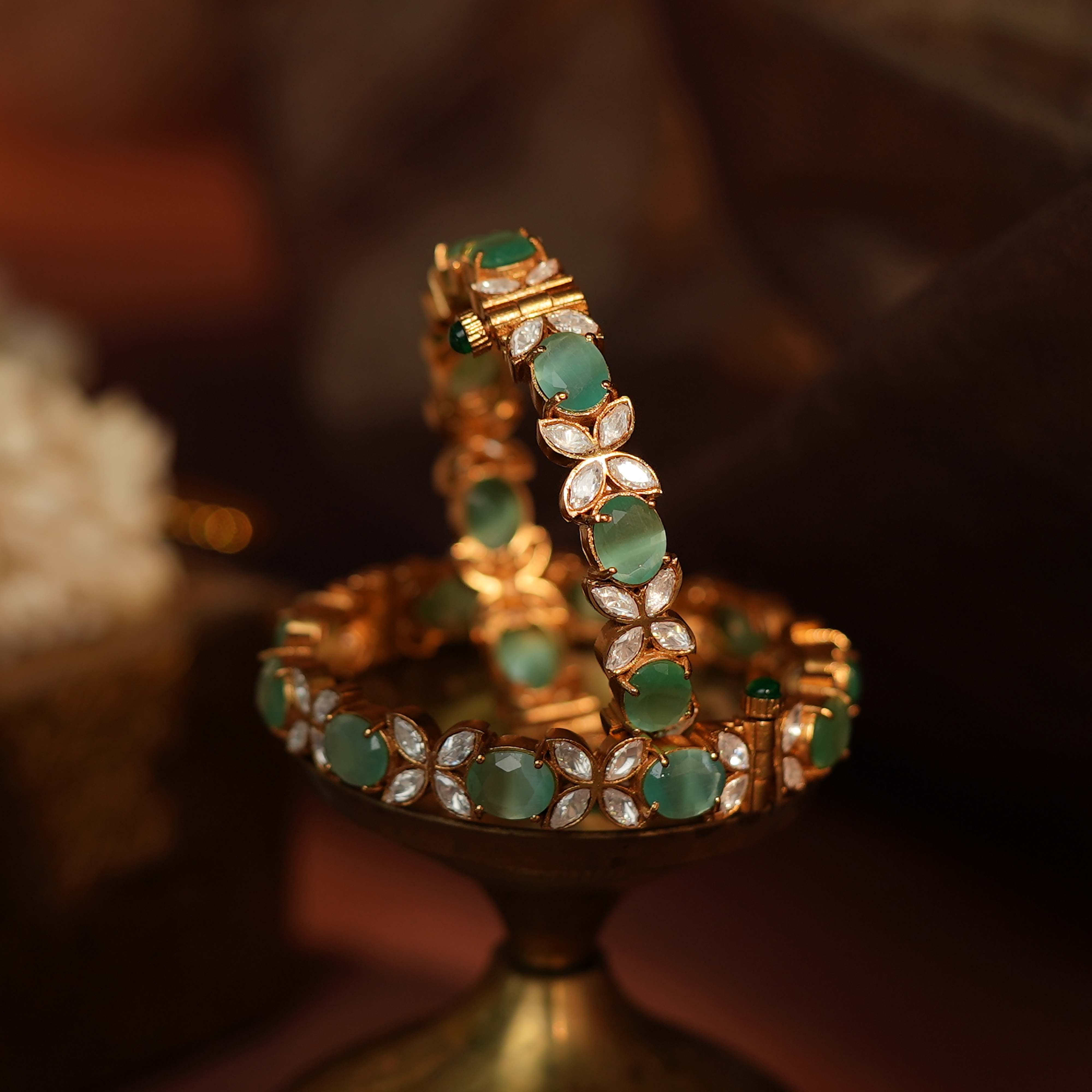 Suneri Bangle (Green)