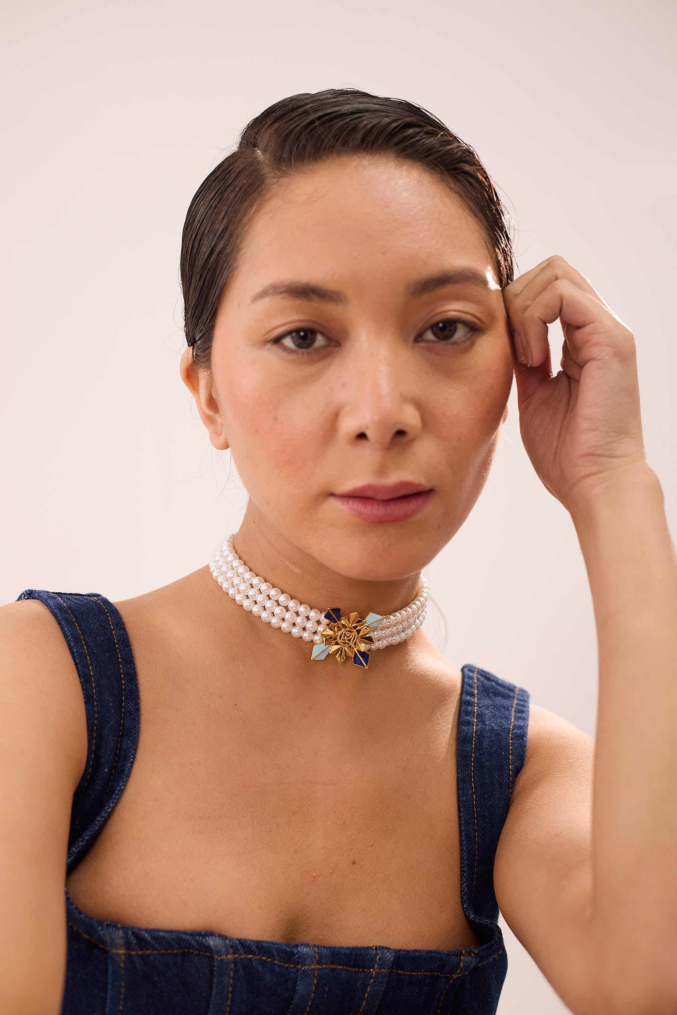 Iliana Pearl Choker