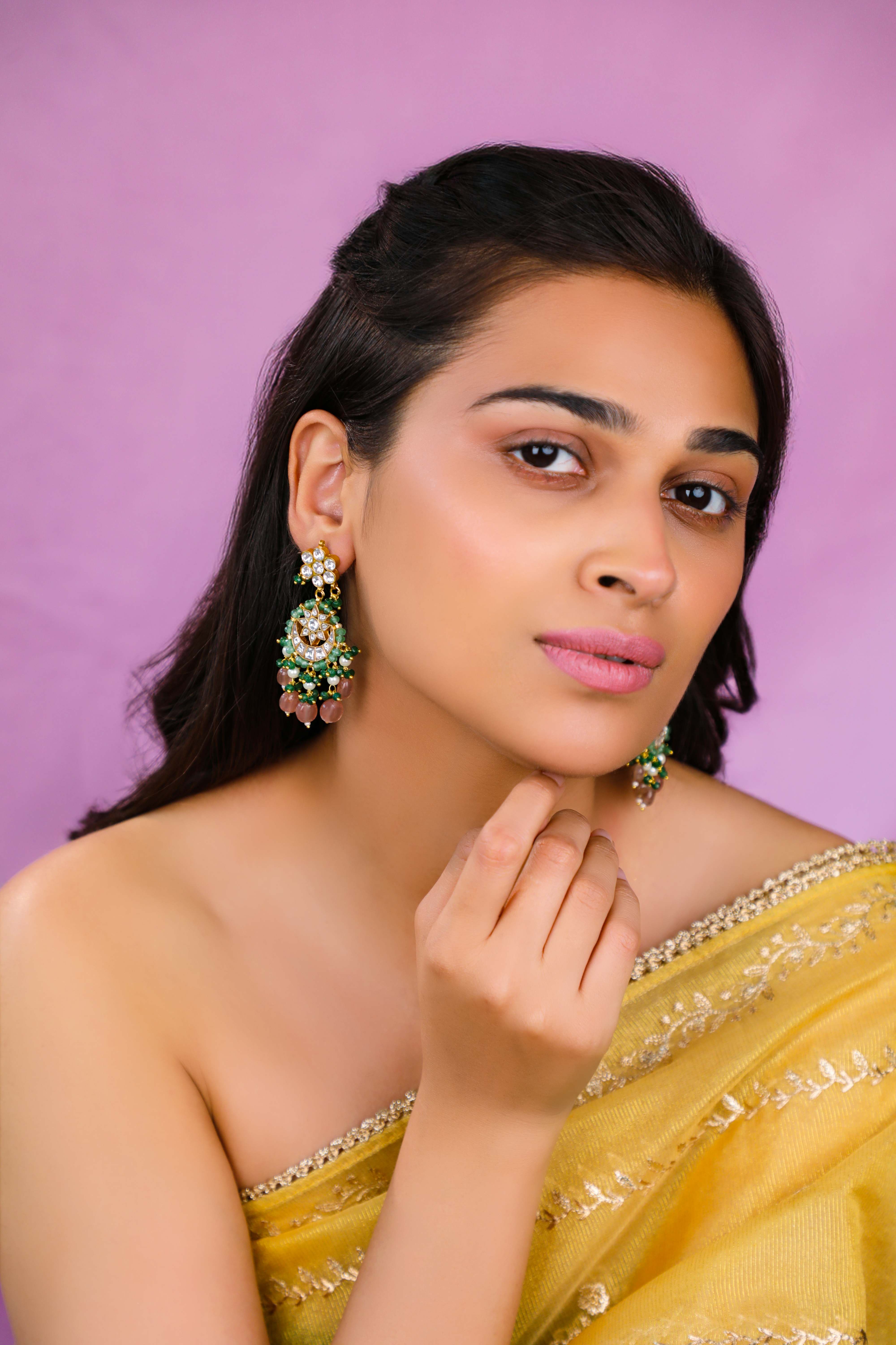 Sitara Chandbali