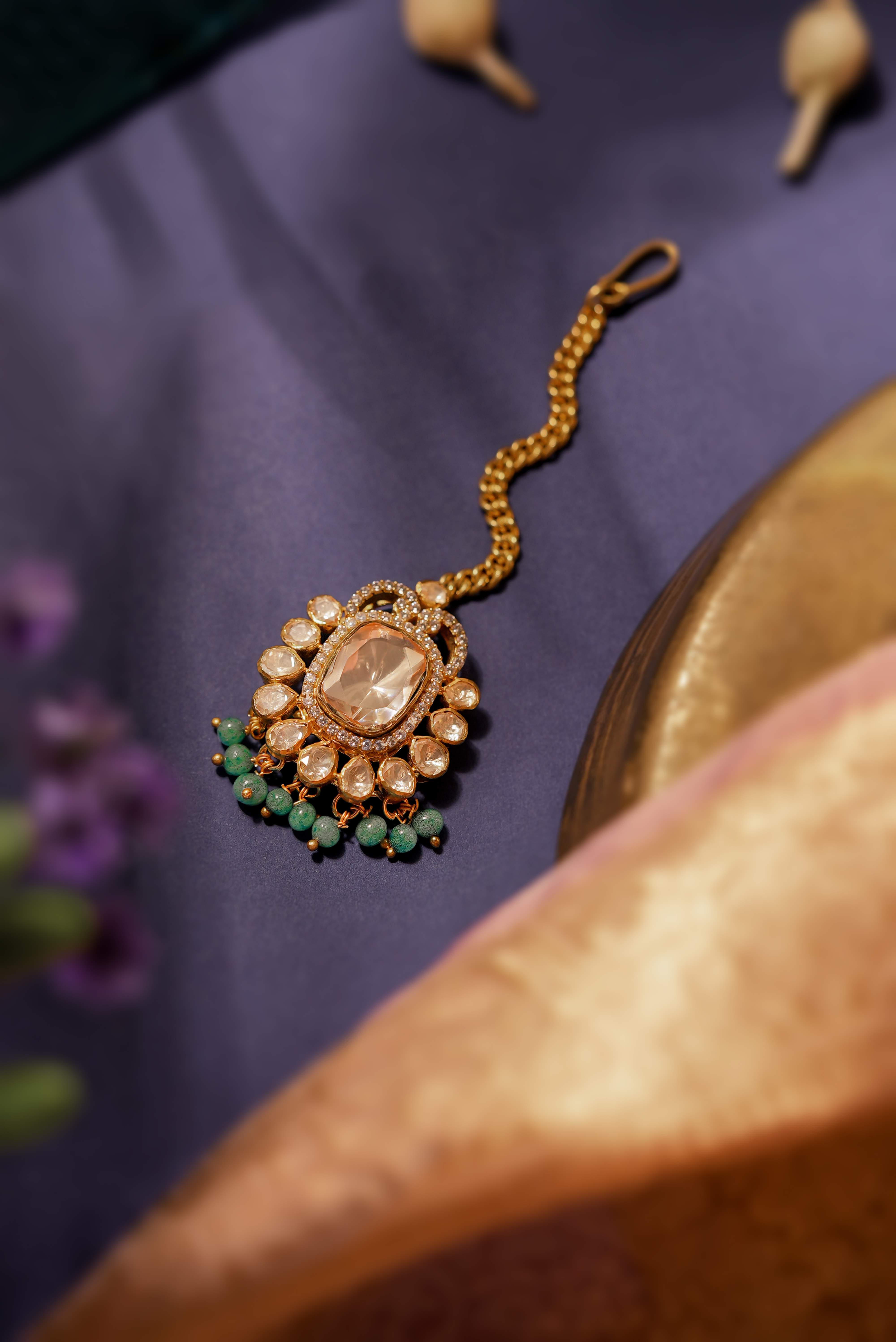 Mozonite stone tikka