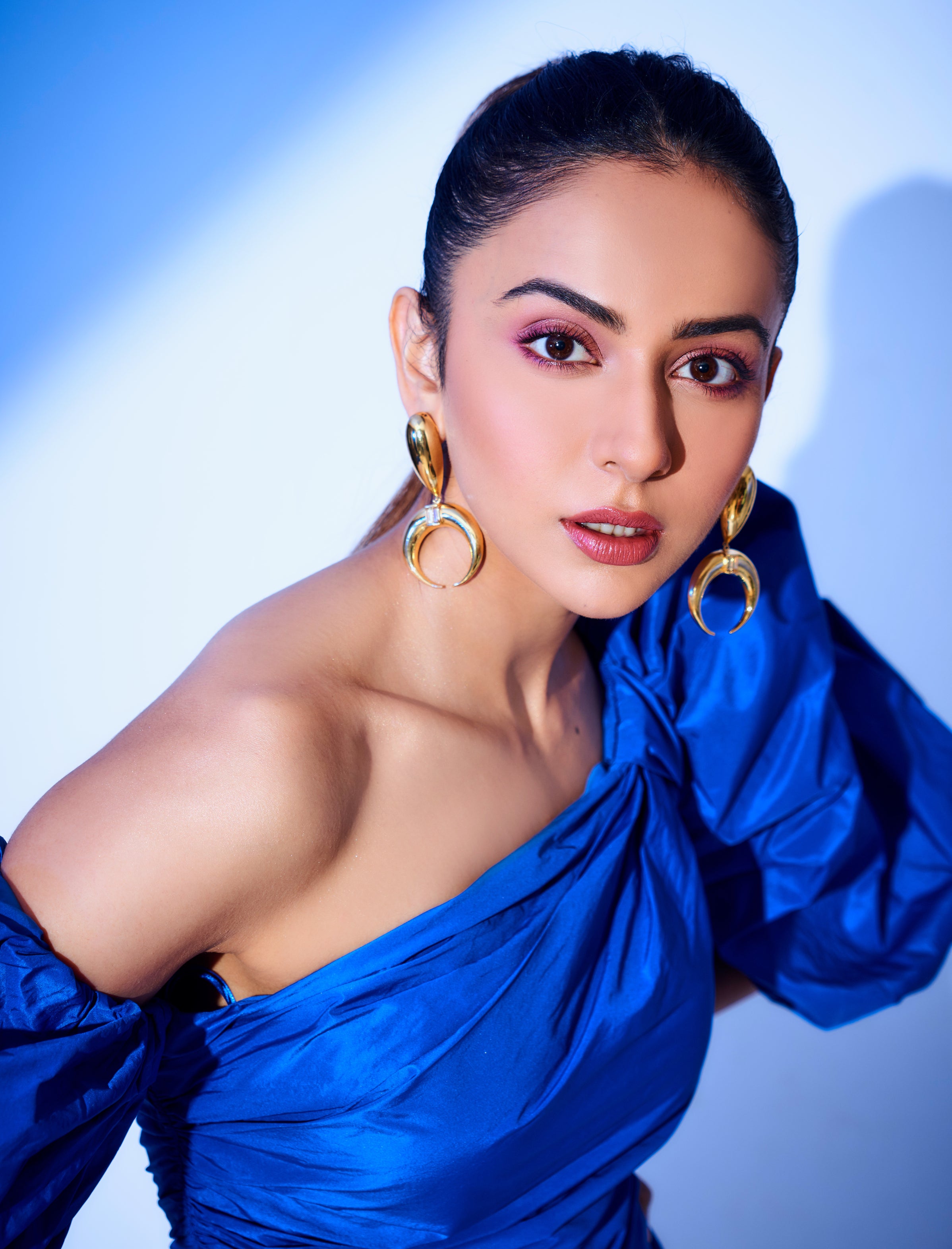 Copa Drop Earrings (White)