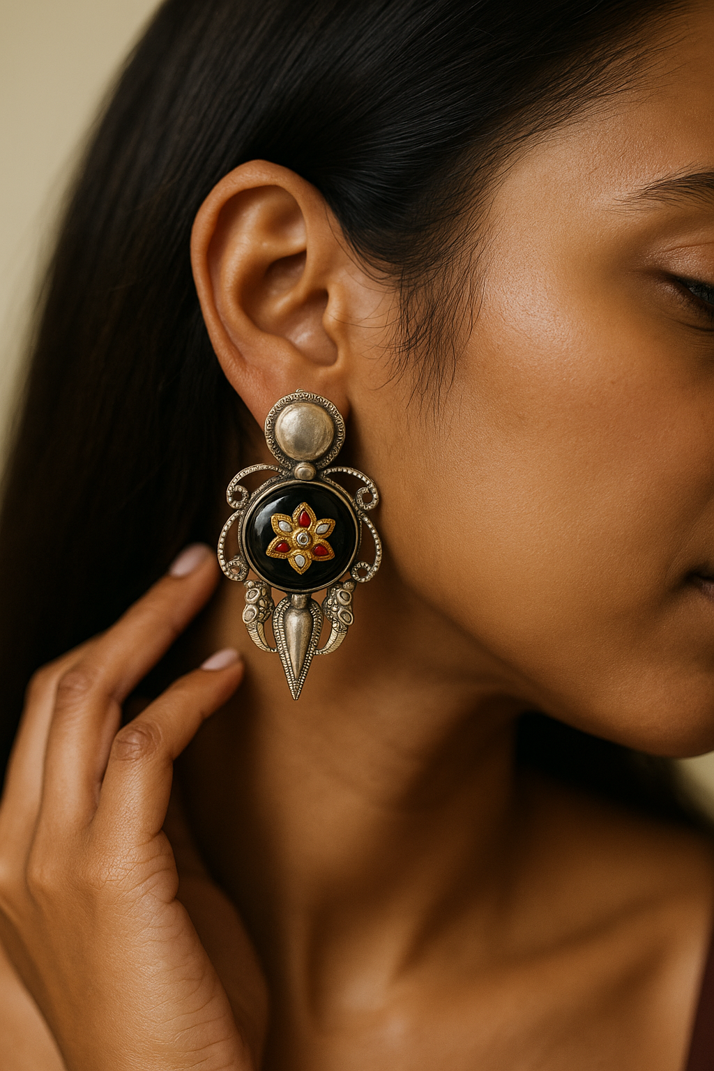 Floral Kundan Motif Earrings on Black Enamel Base