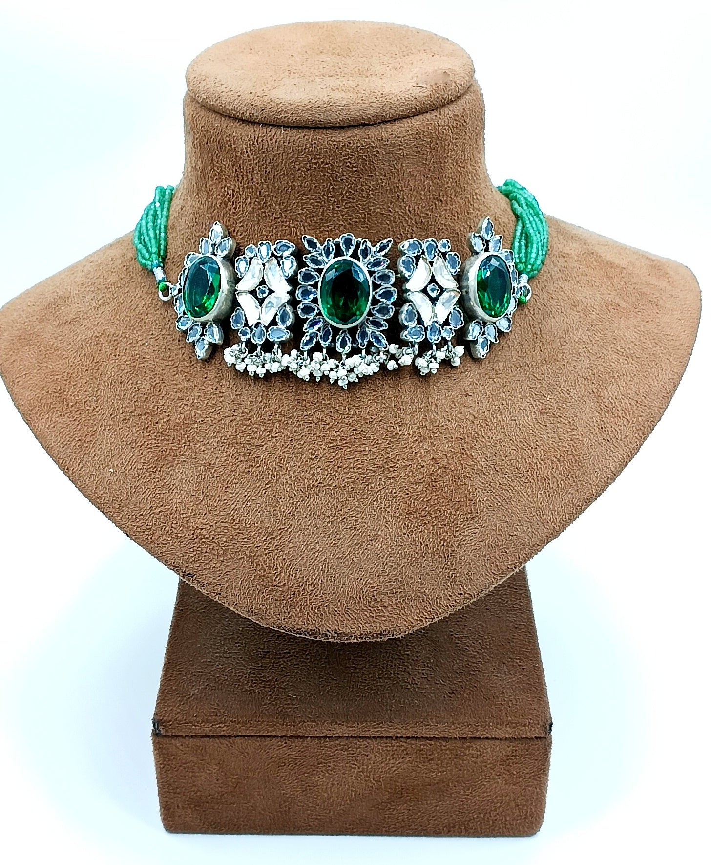Emerald Green Beaded Choker with Kundan Work