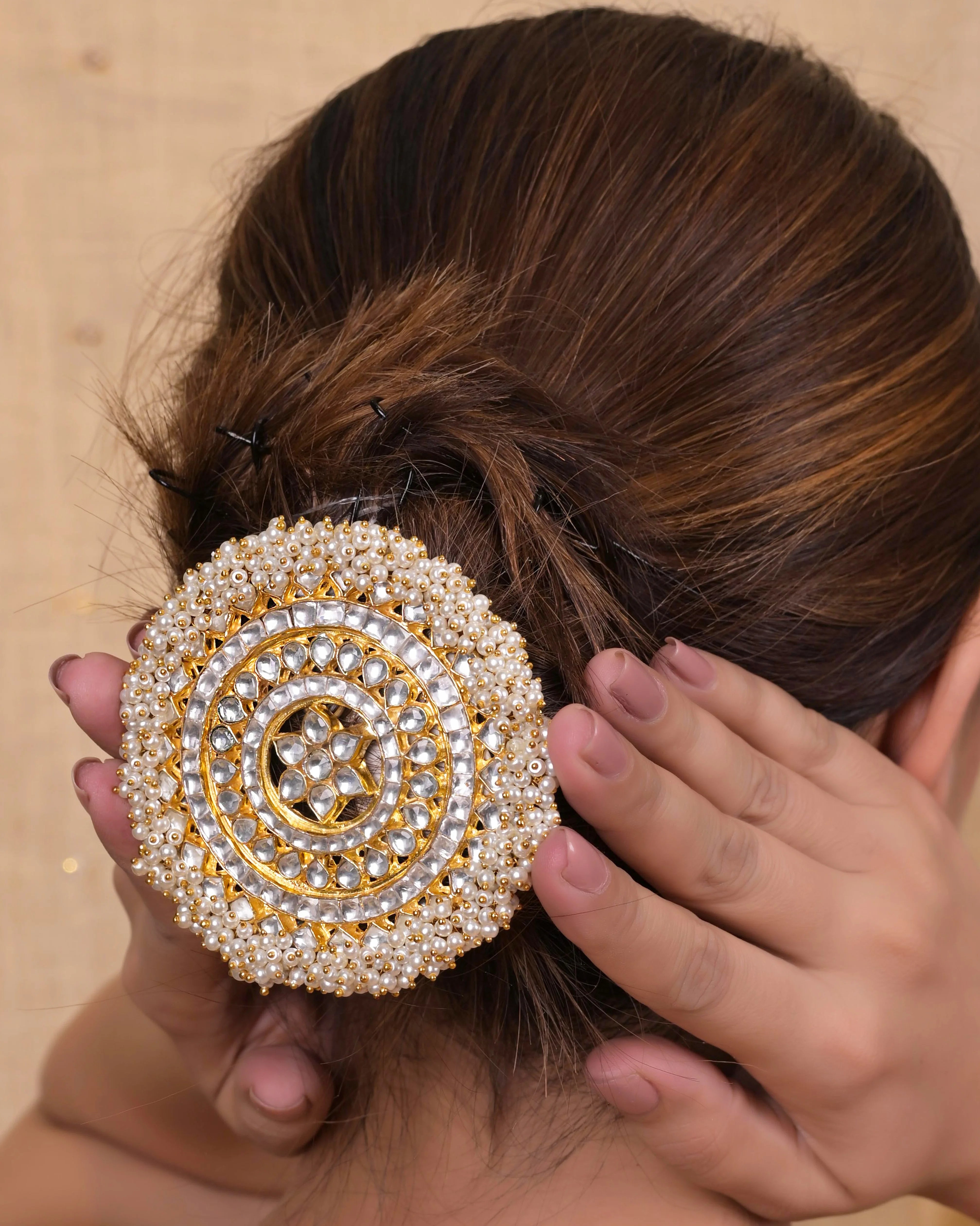 Jadau Kundan Juda Pin