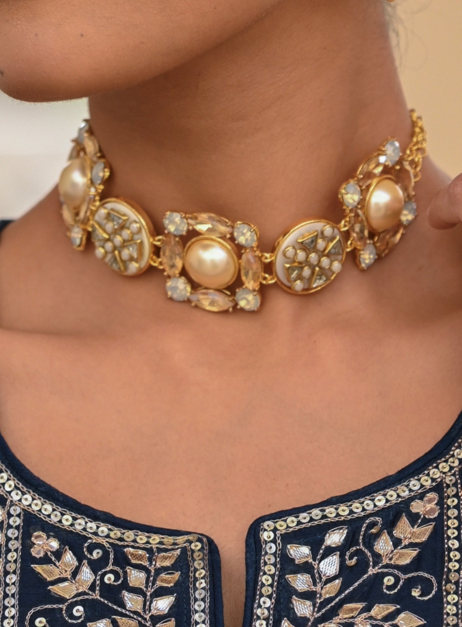 Veda Choker (Mint & Gold)