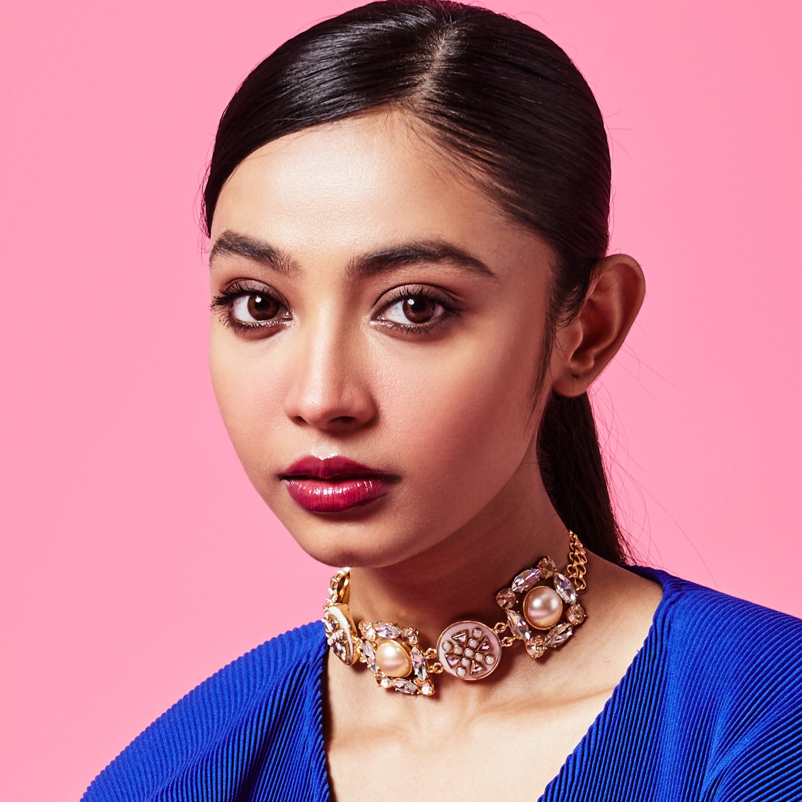 Veda Choker (White & Gold)