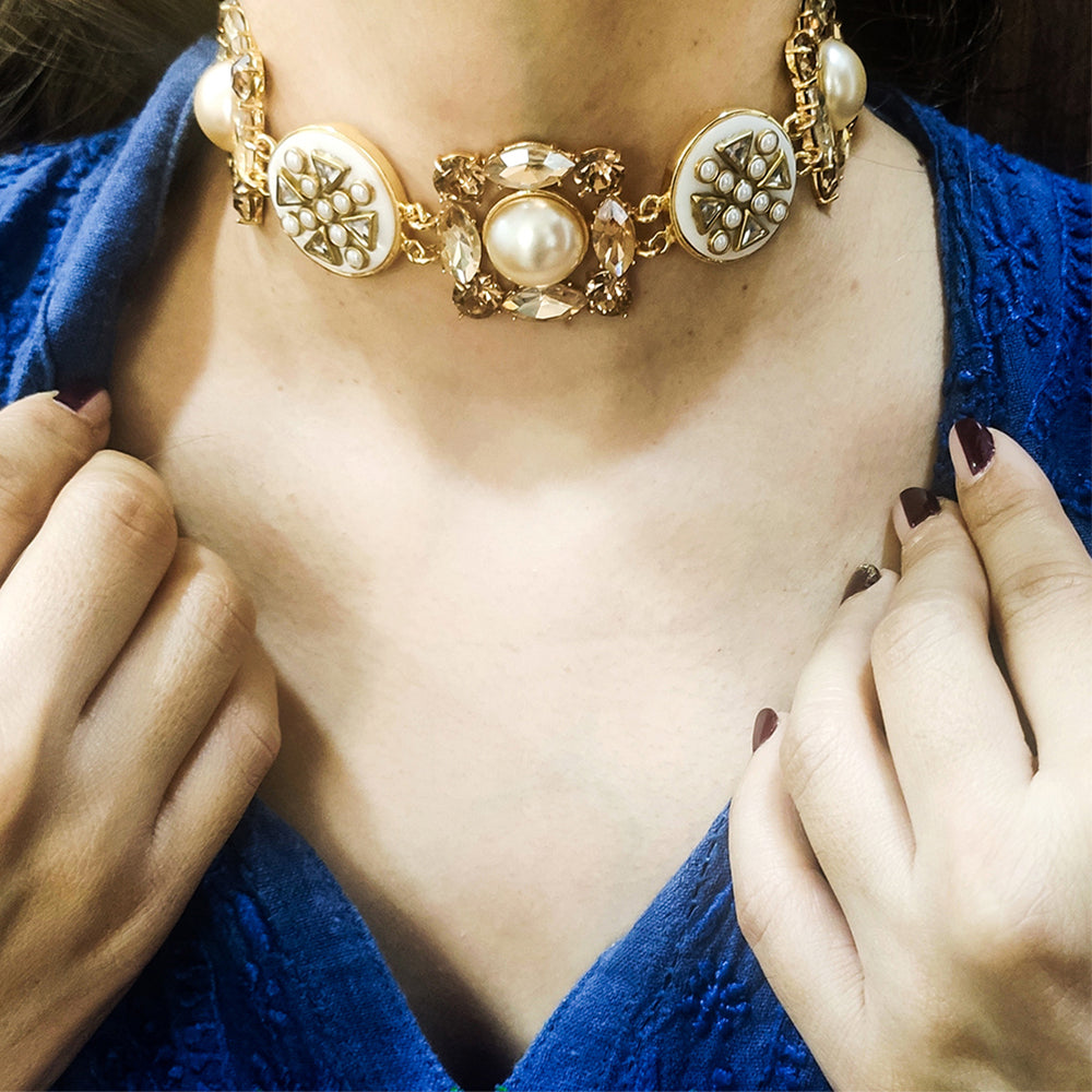 Veda Choker (White & Gold)