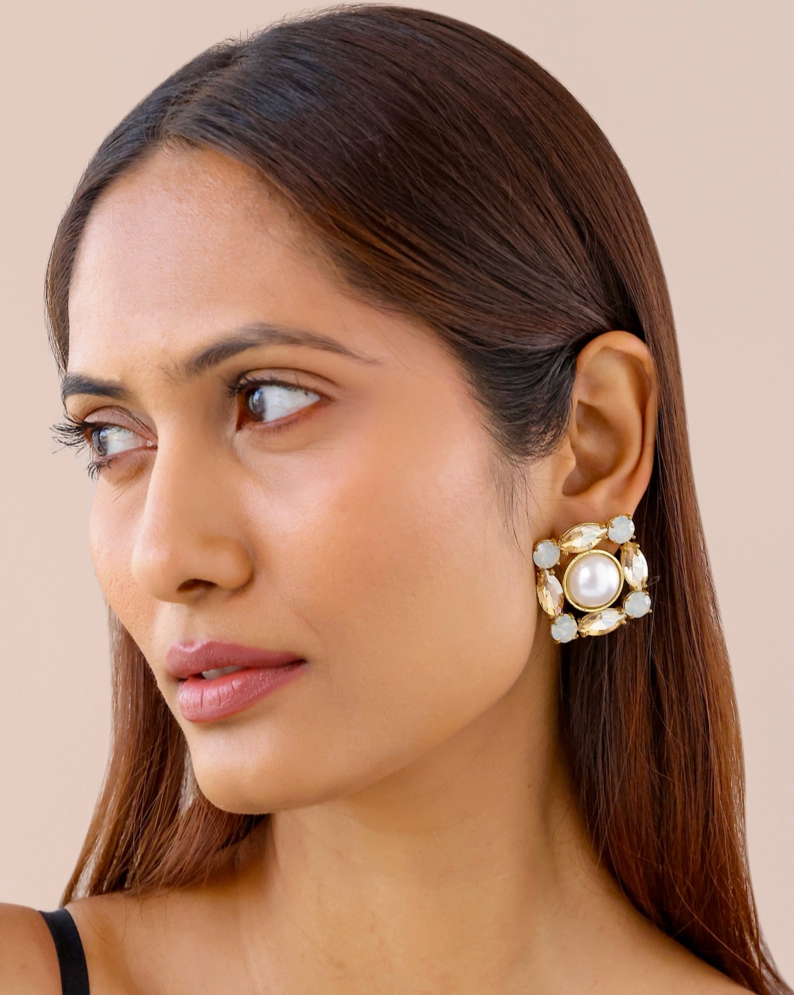Veda Studs