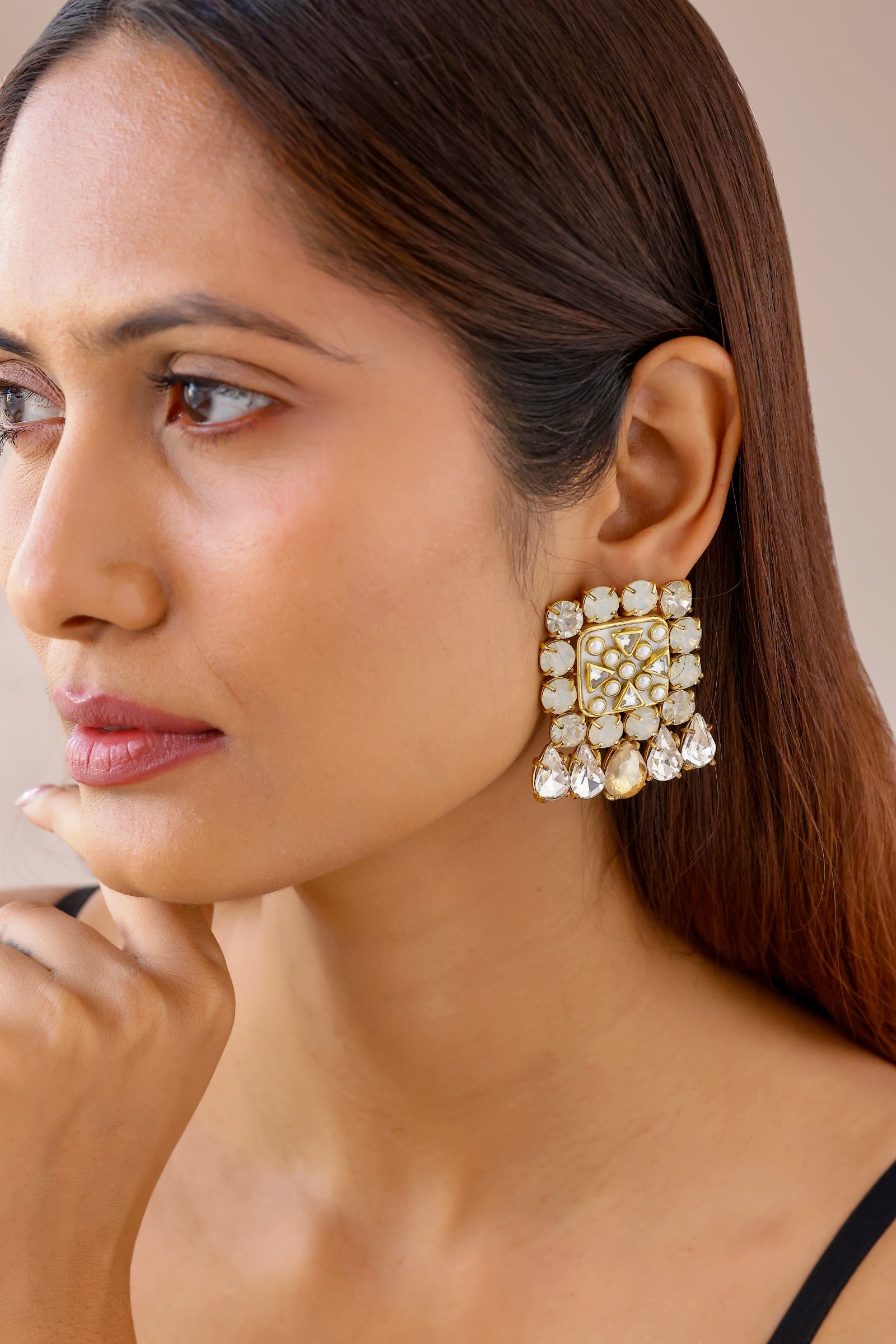 Veera Studs