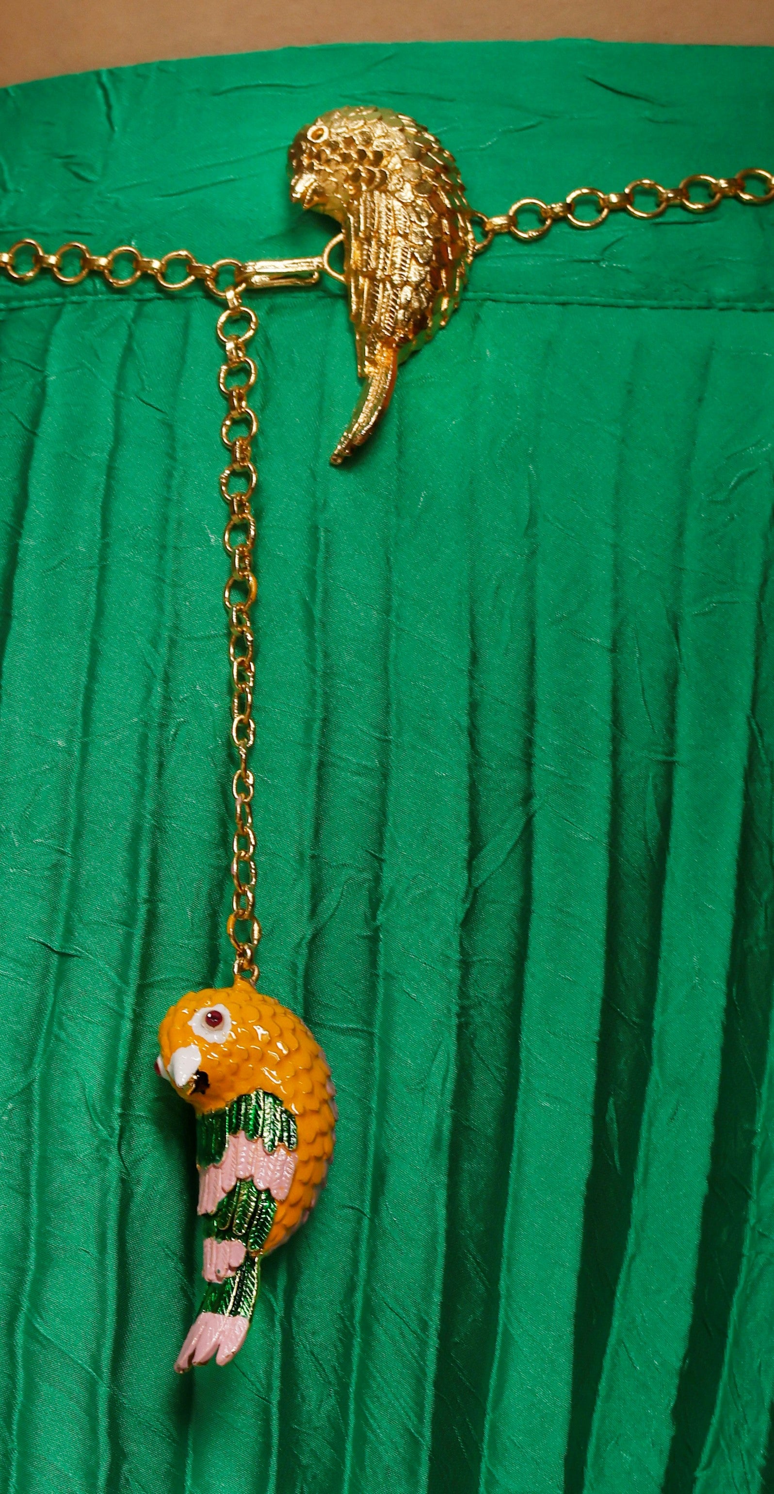 Soaring affection belt